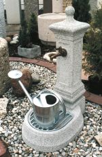 Brunnen Toskana Granit hell