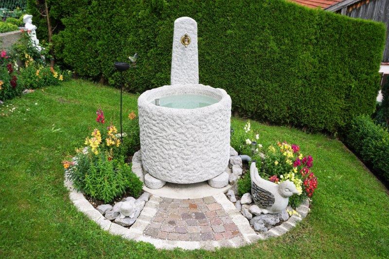 Brunnen Betonwerk Scholz Wasserbeh lter Tr ge Wassertr ge 
